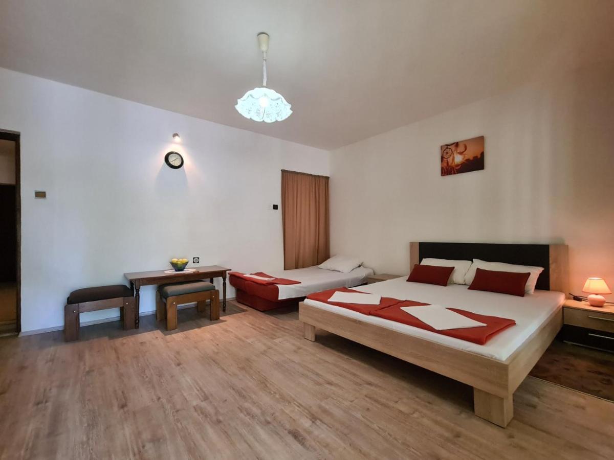 Apartments Zlatko 1397 Štinjan Buitenkant foto